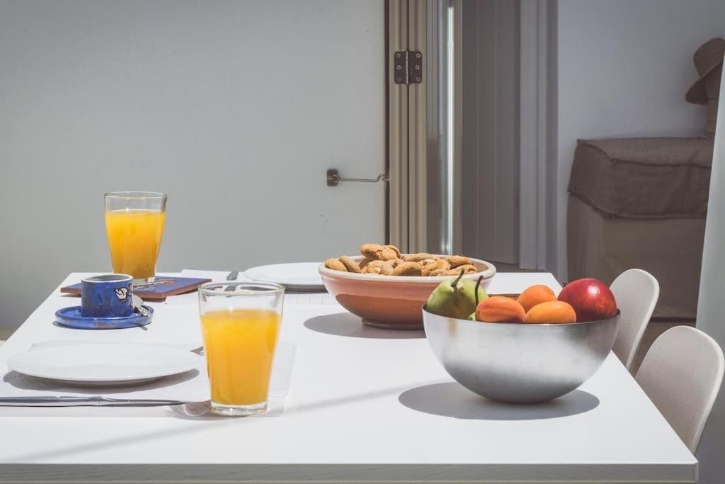 Gazia Guesthouse Milos Adamantas  Ngoại thất bức ảnh